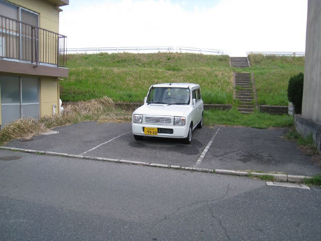 小田駐車場